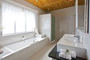 Surval Boutique Olive Estate