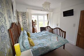 Newberry Beach Lodge