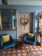 Newberry Beach Lodge