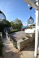 Newberry Beach Lodge