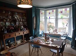 Newberry Beach Lodge