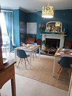 Newberry Beach Lodge