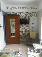 Newberry Beach Lodge