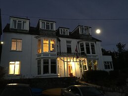 Newberry Beach Lodge