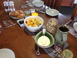 Rolling Hills Country Stay B&B