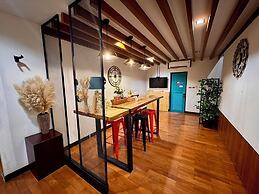 The Loft Room Nimman