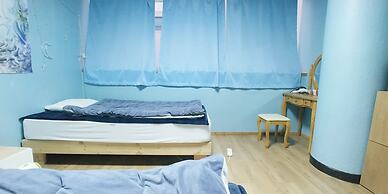 Baozen Guesthouse - Hostel