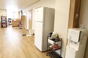 Baozen Guesthouse - Hostel