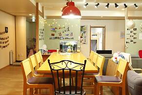 Baozen Guesthouse - Hostel