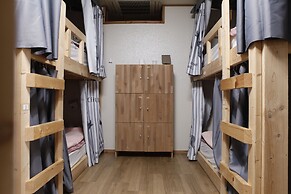 Baozen Guesthouse - Hostel