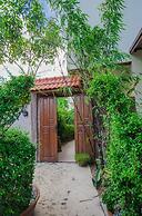 Namphung Phuket Boutique Resort