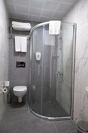 Nun Hotel Lara