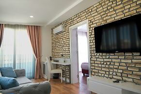 Nun Hotel Lara