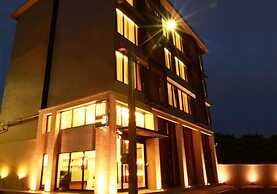 The Bangkok Major Suite