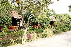 Baansuanlynjee Maeklong Resort