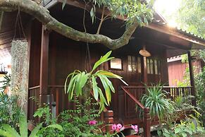 Baansuanlynjee Maeklong Resort