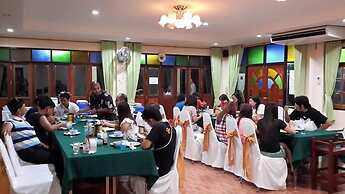 Baansuanlynjee Maeklong Resort