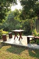 Baansuanlynjee Maeklong Resort