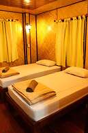 Baansuanlynjee Maeklong Resort