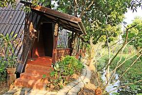 Baansuanlynjee Maeklong Resort