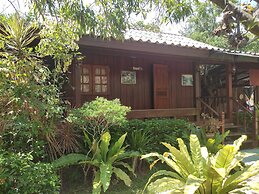 Baansuanlynjee Maeklong Resort