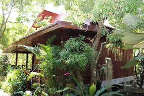 Baansuanlynjee Maeklong Resort