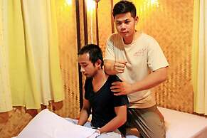 Baansuanlynjee Maeklong Resort