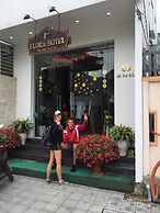 Flora Hotel Hue