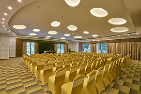 Signature Club Resort