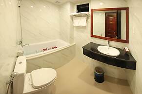 Lavender Danang Hotel