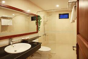 Lavender Danang Hotel