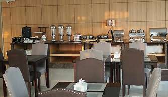 Chaisaeng Villa Hotel