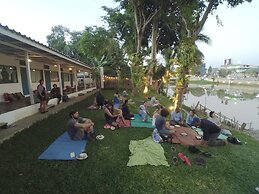 Ban Narai River Guesthouse