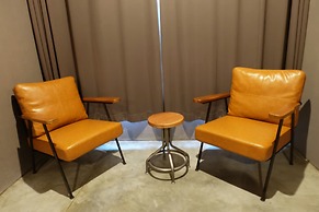 Rider Bedroom Hostel & Cafe