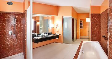 Radisson Blu Hotel & Convention Centre, Kigali