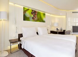 Radisson Blu Hotel & Convention Centre, Kigali