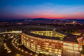 Radisson Blu Hotel & Convention Centre, Kigali