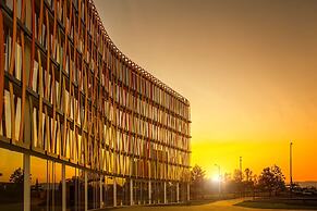 Radisson Blu Hotel & Convention Centre, Kigali