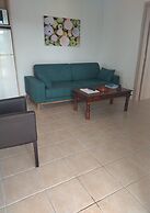 Lagoon View Apartments - Adults Only