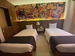 YOURS HOTEL LIFESTYLE