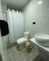 YOURS HOTEL LIFESTYLE