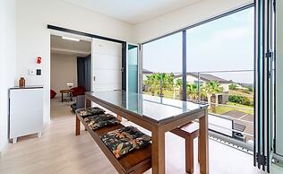 Pool & Villa Sorang