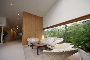 Breezbay Shuzenji Hotel