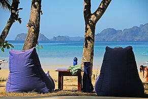 Last Frontier Beach Resort - Adults Only