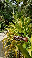 Last Frontier Beach Resort - Adults Only