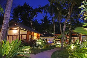 Last Frontier Beach Resort - Adults Only