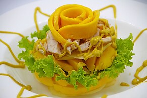 Last Frontier Beach Resort - Adults Only