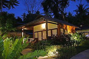 Last Frontier Beach Resort - Adults Only