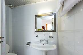 Castello Bianco Aparthotel