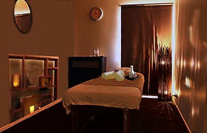 Castello Bianco Aparthotel